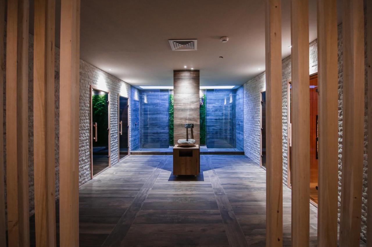 Bacolux Afrodita Resort&SPA, Herculane Băile Herculane Exterior foto