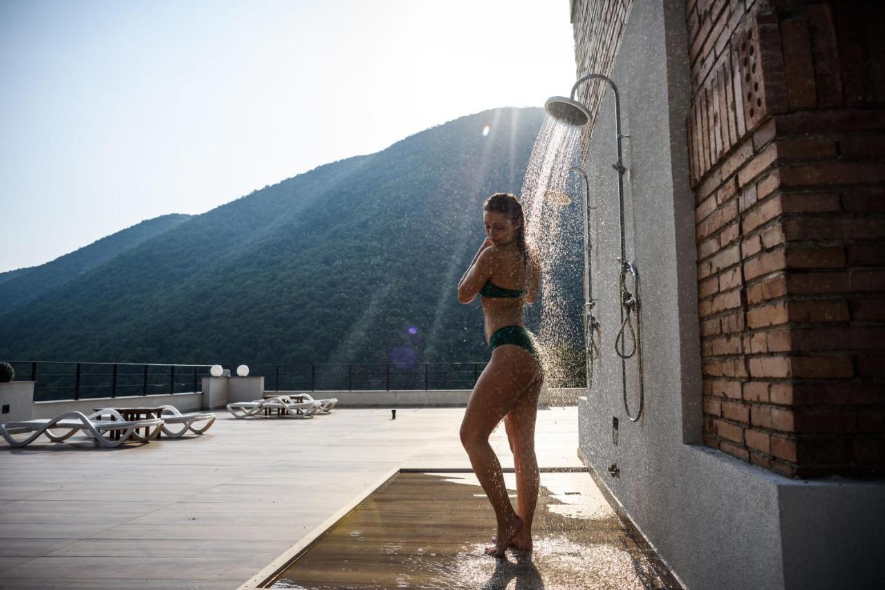 Bacolux Afrodita Resort&SPA, Herculane Băile Herculane Exterior foto